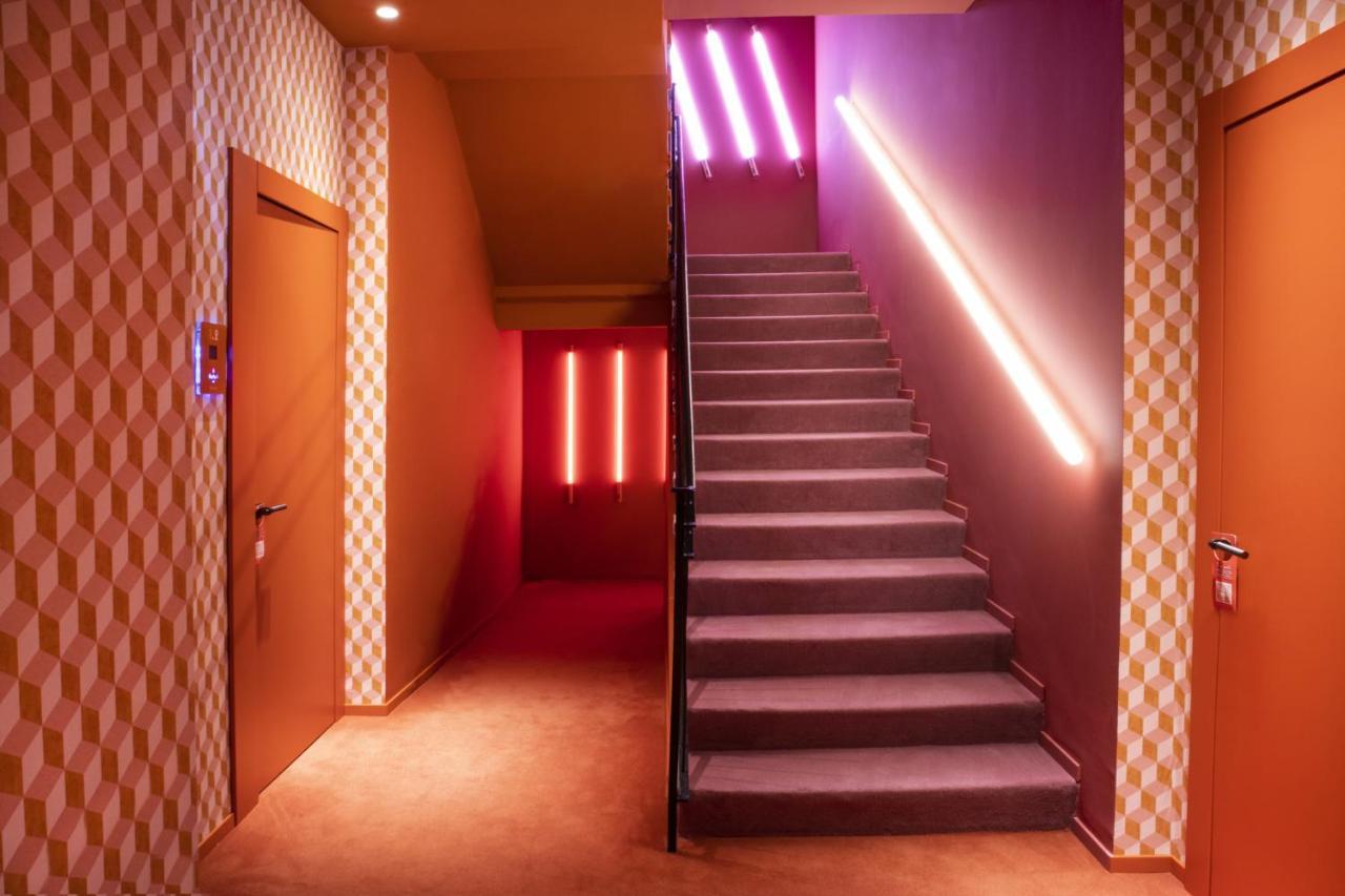 Demo Hotel Design Emotion Ріміні Екстер'єр фото