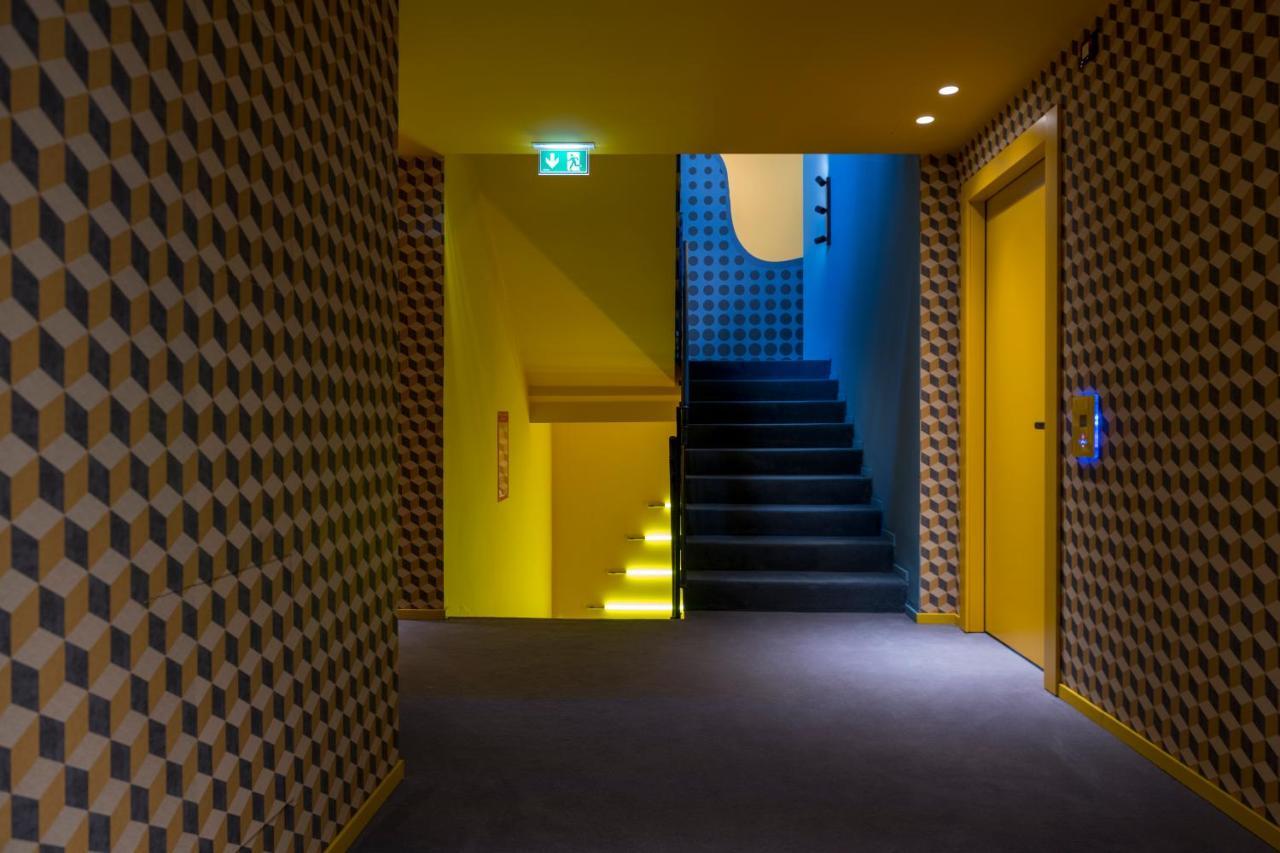 Demo Hotel Design Emotion Ріміні Екстер'єр фото