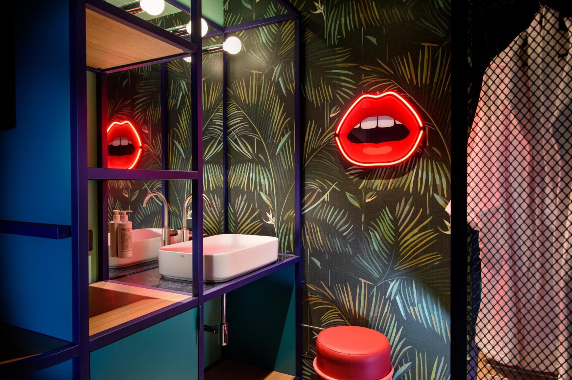 Demo Hotel Design Emotion Ріміні Номер фото